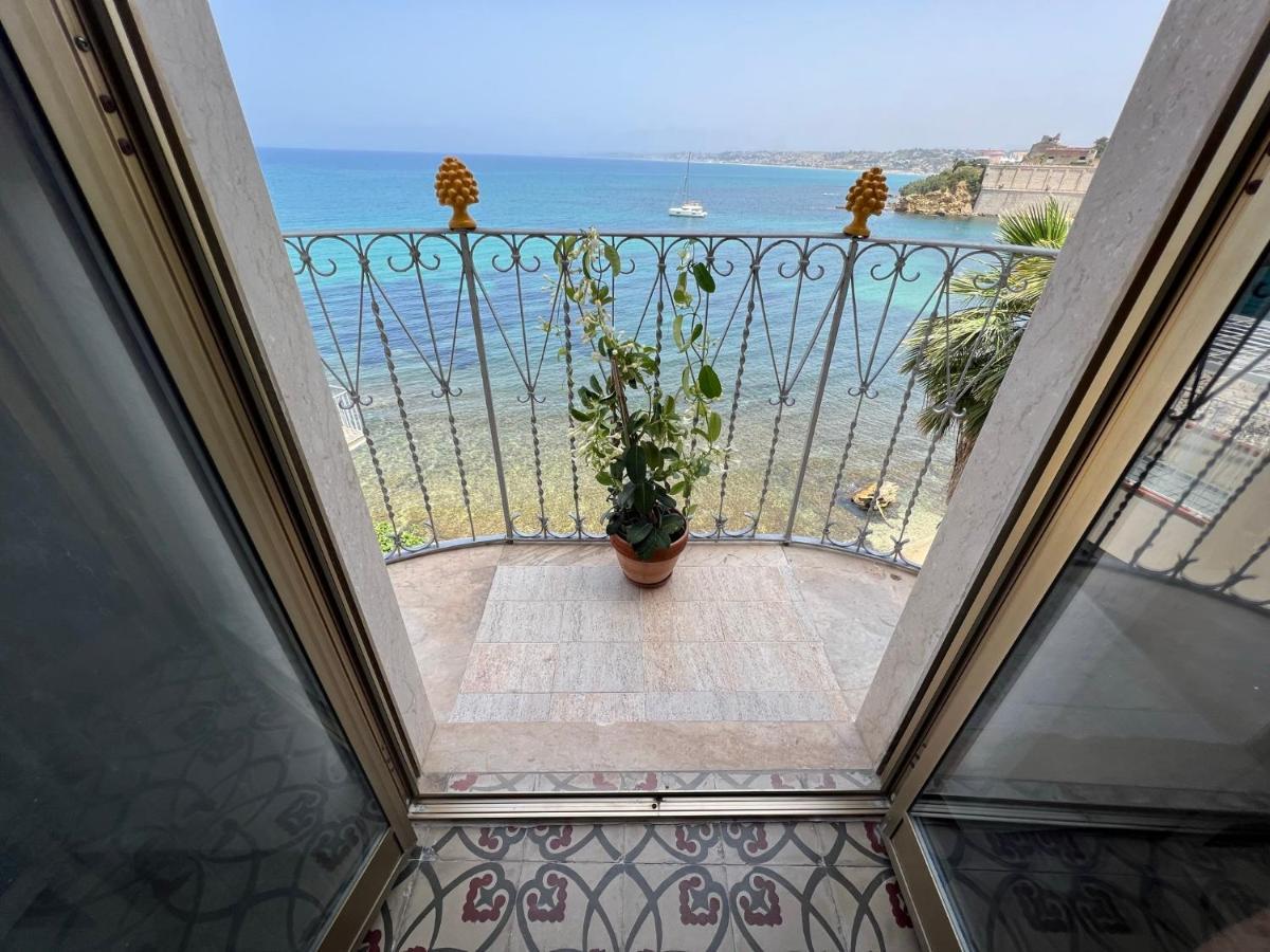 Castello A Mare Apartamento Castellammare del Golfo Exterior foto